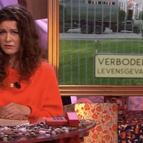 Sinterklaasjournaal-kijkers gaan helemaal los en wijzen allemaal naar hetzelfde