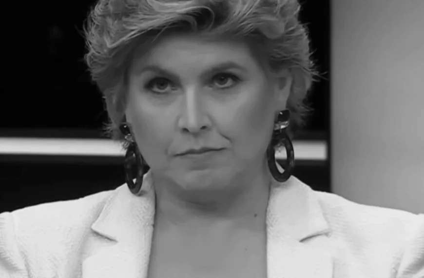 Onze gedachten zijn momenteel bij Angela de Jong.. (49)