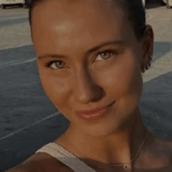 Celine Van Ouytsel doet boekje open over alle wantoestanden: ‘Dit was foute boel’