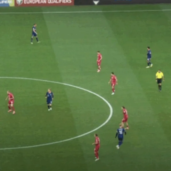 Oranje-kijkers gaan helemaal los en wijzen naar een speler: ”Echt nooit meer selecteren”