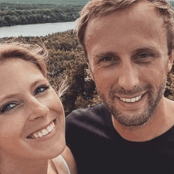 Florence en Jiri uit &lsquo;Blind Getrouwd&rsquo; verwachten een kindje