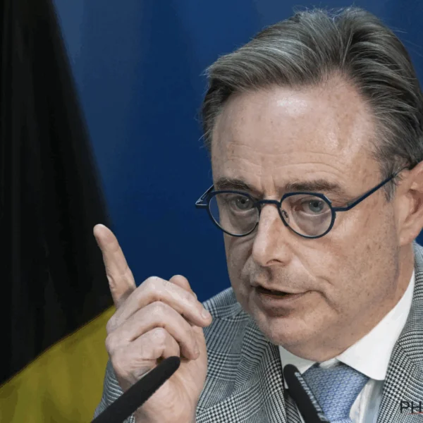 Bart De Wever onder vuur na bizarre beslissing