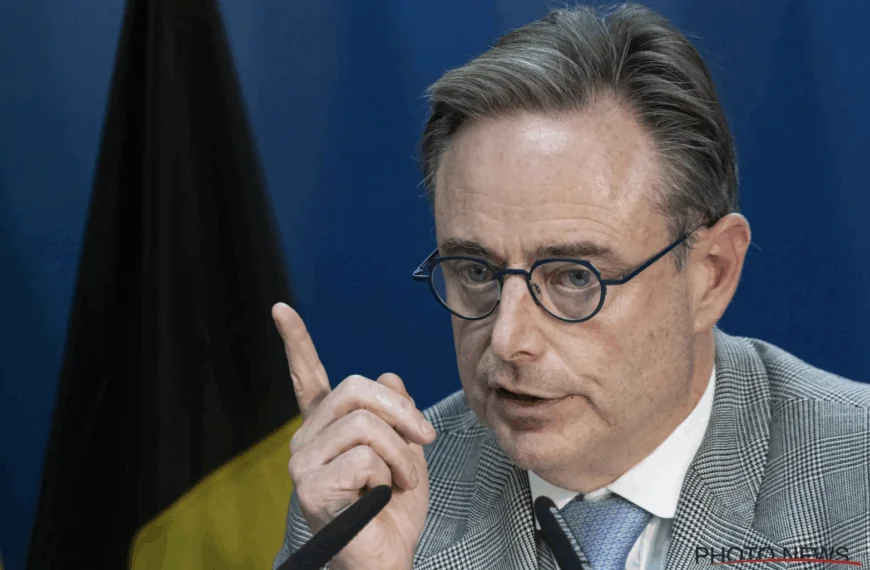 Bart De Wever onder vuur na bizarre beslissing