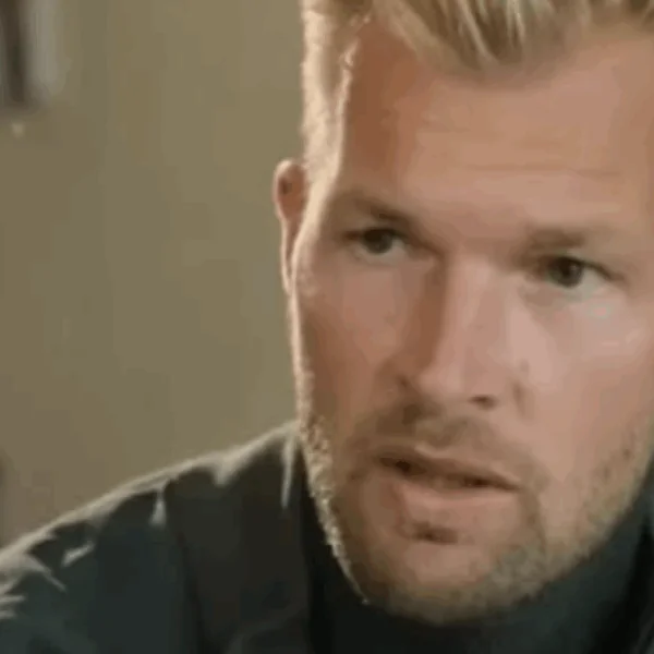 VRT verbreekt eindelijk stilzwijgen na zware veroordeling Ruben Van Gucht: &lsquo;Ontslag?&rsquo;