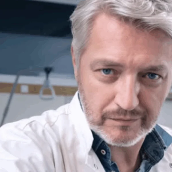 Kürt Rogiers onthult bizarre wending in seizoensfinale Familie: ´Mocht ik eigenlijk niet zeggen´