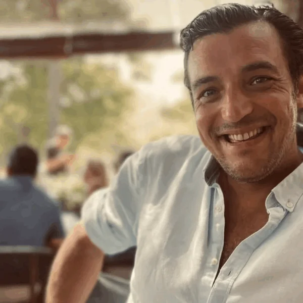 Dylan heeft slecht nieuws te melden over zijn mama Wendy Van Wanten