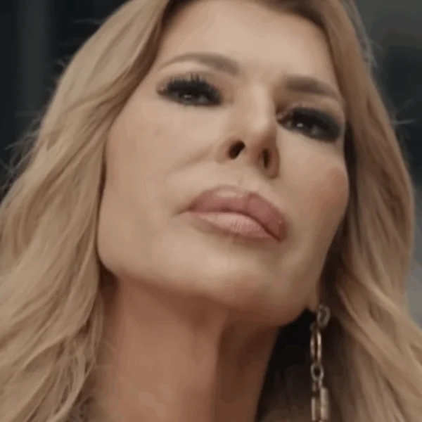 Annelies Schetters doet heftige onthulling over tweede seizoen Real Housewives: &lsquo;Zet je schrap&rsquo;