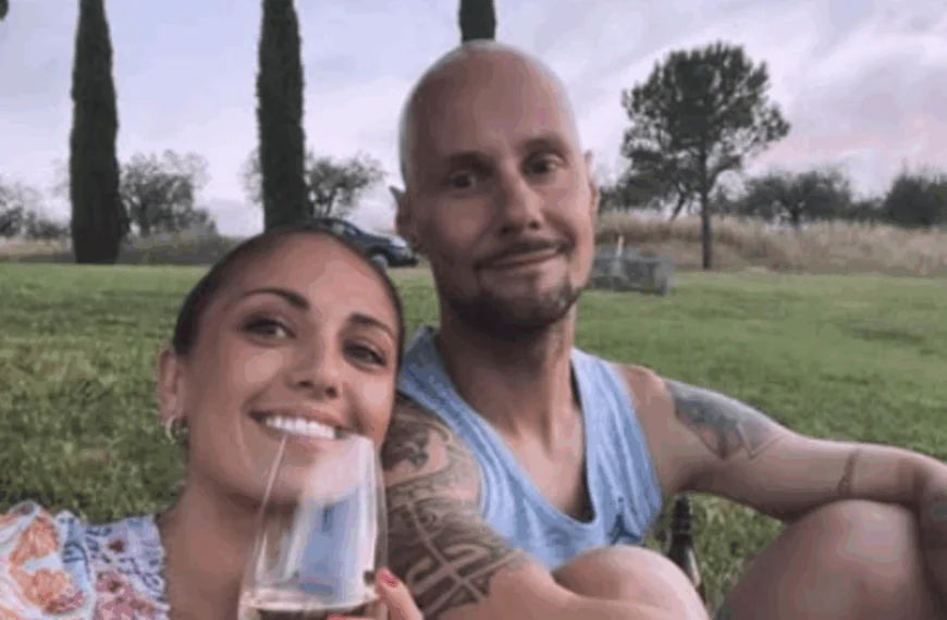 Tom Boonen en Wiebeke delen prachtige babykiekjes: ‘Wat een schatje!’