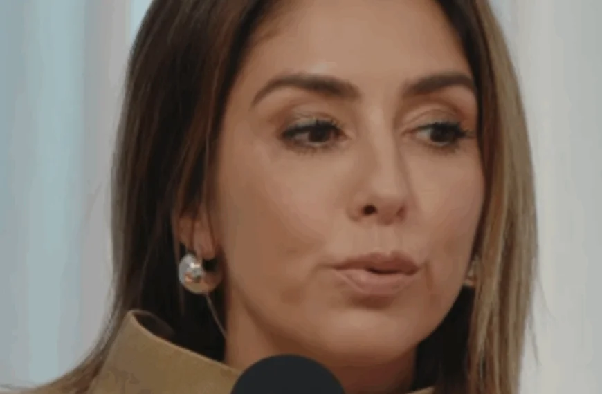 Dina Tersago begaat pijnlijke blunder: &lsquo;Ze is compleet in de war&rsquo;