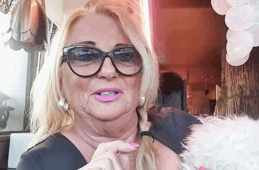 Schokkend nieuws opgedoken over moeder Monique