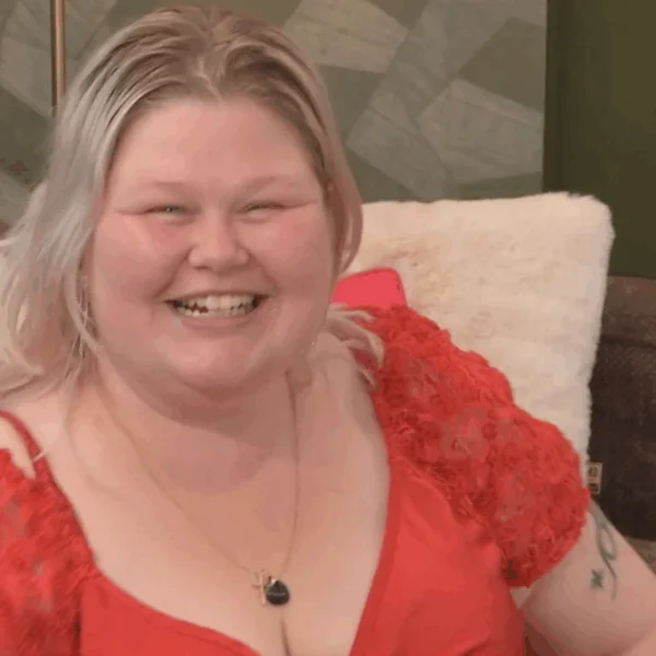 Miranda uit Lang Leve De Liefde wordt wereldwijd herkend: ‘Ik ga één keer in het jaar naar..’