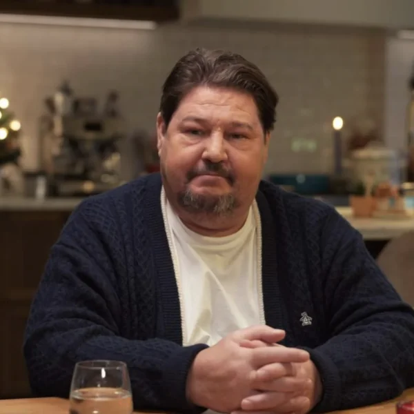 Martijn Krabbé deelt verdrietig nieuws: ”Naast haar wil ik begraven worden”