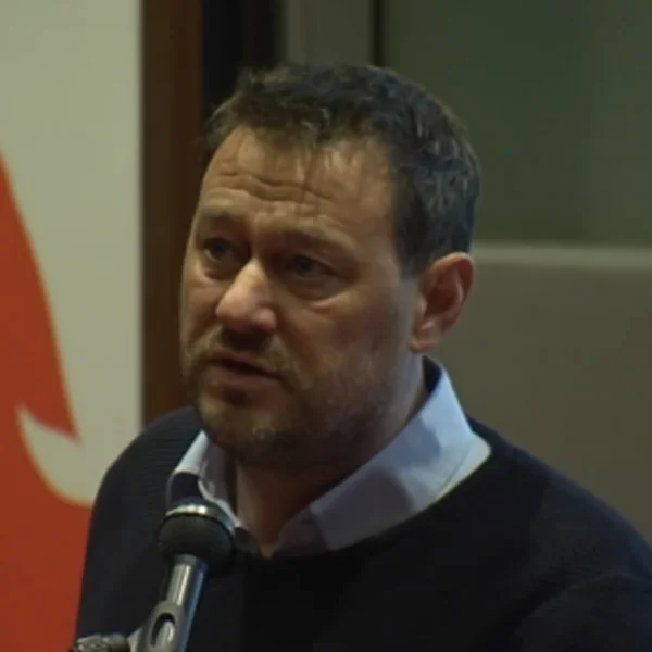 Bart De Pauw onthult verdrietige waarheid over zijn gezin: ‘Dit is heel confronterend’