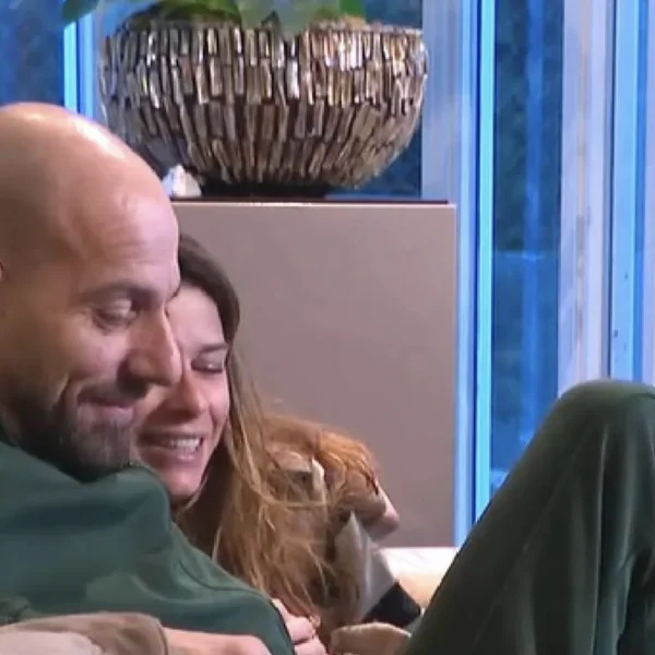 Hoogzwangere ex-vrouw Michael van Gerwen zorgt voor verbazing met ongelooflijke uitspraak