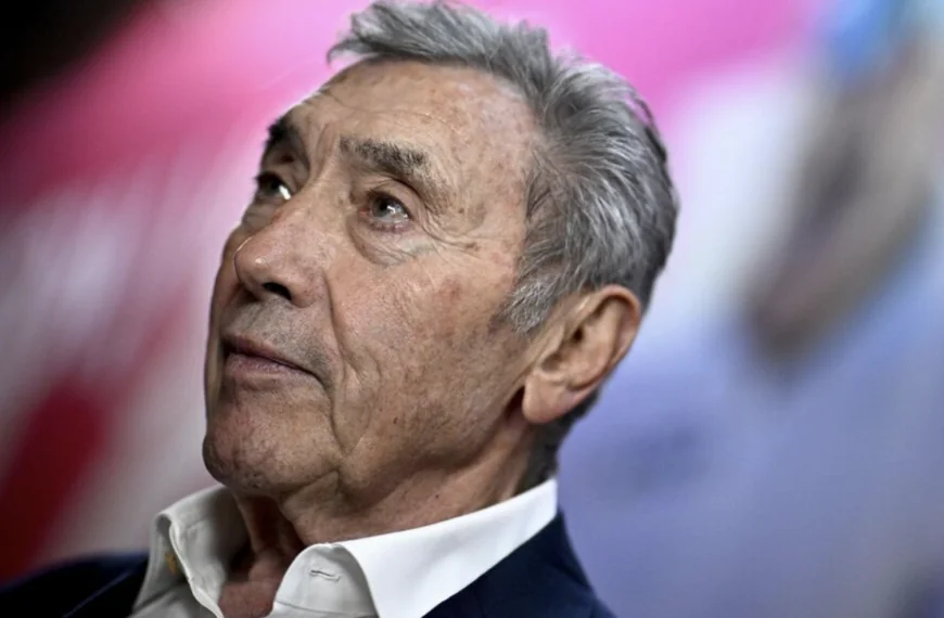 Eddy Merckx (80) met grote spoed opgenomen in ziekenhuis