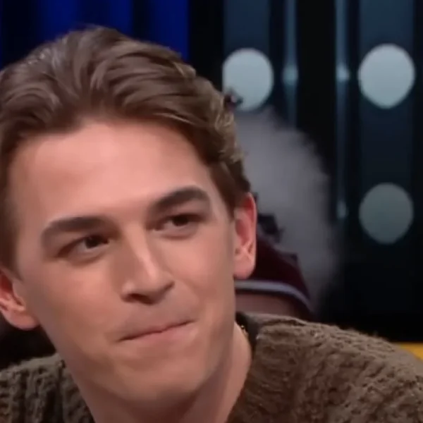 Over en uit tussen Alexia en Antoon: Volger ontdekt iets dat alles verandert