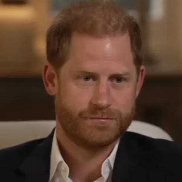 Prins Harry zwaargewond geraakt op wintersport