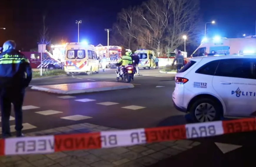 Auto rijdt in op toeschouwers lichtjesparade in Nunspeet: Meerdere zwaargewonden