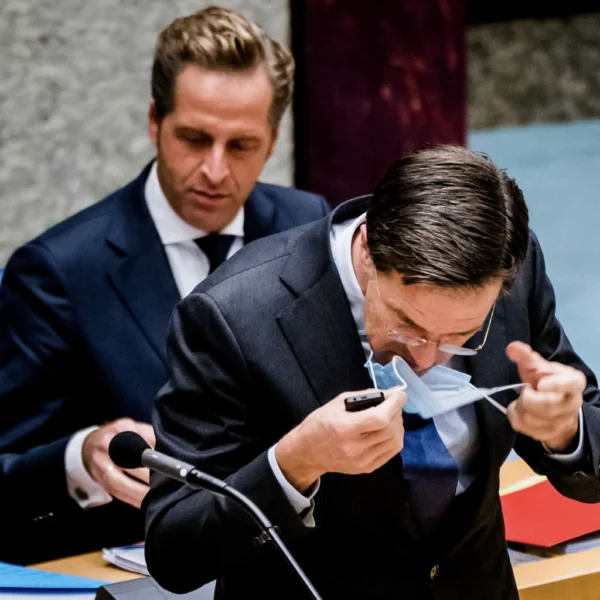 Hoofdrolspelers uit coronabeleid onder ede gehoord: “Mogelijk grote gevolgen”