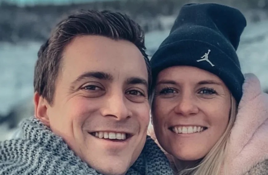 Niels Destadsbader en vriendin Gill Requi&egrave;re kondigen geweldig nieuws aan: &lsquo;Een baby&rsquo;