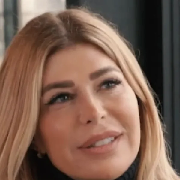 Televisiekijkers schrikken van nieuw uiterlijk Estelle Cruijff