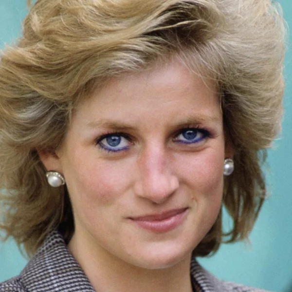 Geheime Diana foto 40 jaar later vrijgegeven