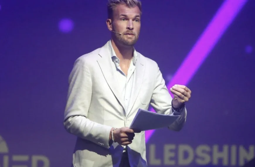 Ruben Van Gucht gaat nu helemaal los over zijn bedpartners: “Recent nog”