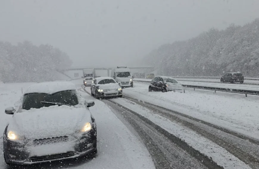 Komende dagen extreem winterweer in Nederland: deze werknemers mogen thuisblijven