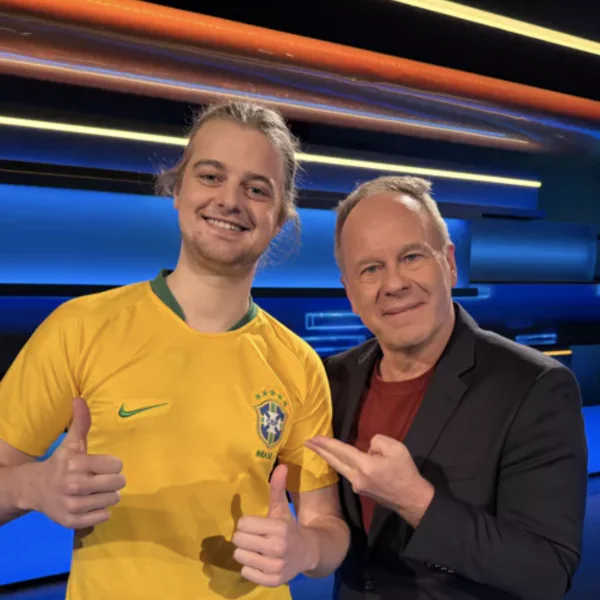 &ldquo;Dit is nog maar het begin&rdquo; &ndash; Warre Van den Eynde (25) onthult zijn plannen na het verbreken van het record in Blokken