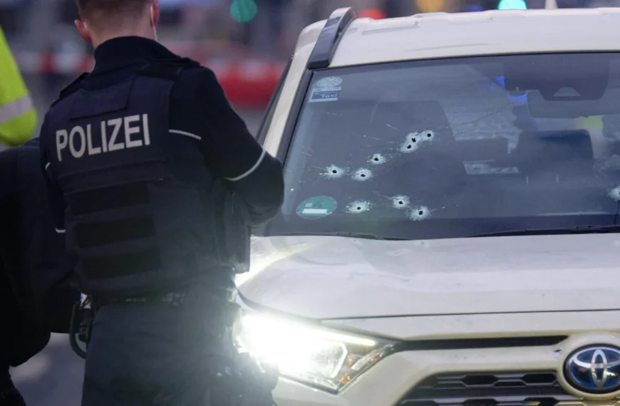 Bekende Nederlandse influencer doorzeefd