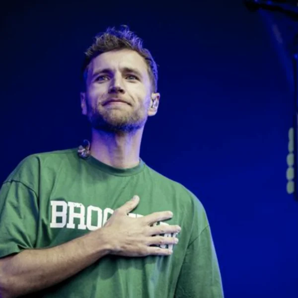 Freek maakt groot nieuws over longkanker bekend