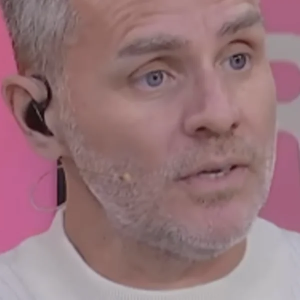 Peter Van de Veire licht tipje van de sluiter over Maison Verhulst: &acute;Massage met de gastheer&acute;