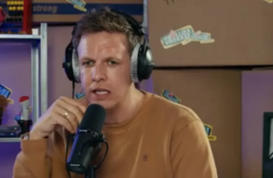 James Cooke herenigd met leerkracht die hem door lastige schooltijd hielp: ´Veilige haven´