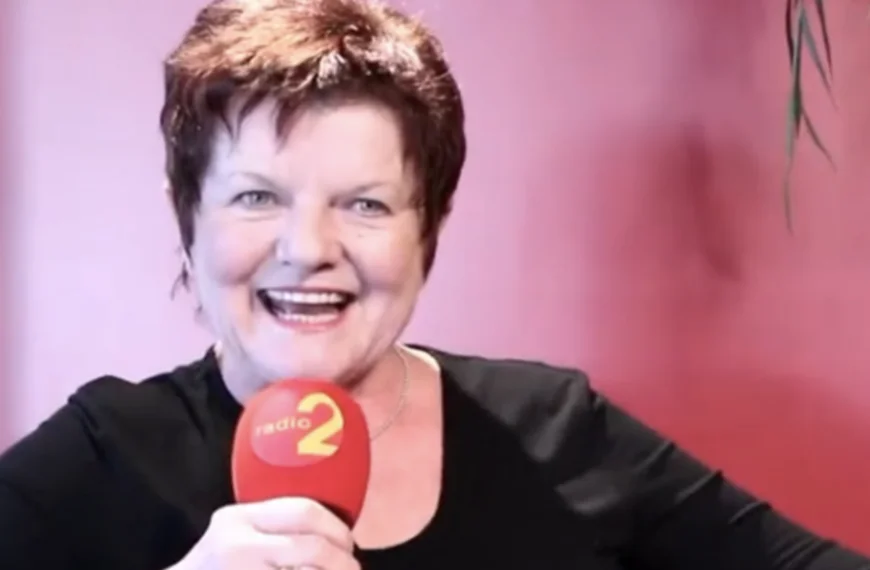 Janine Bischops met grote spoed in ziekenhuis opgenomen: &acute;Zware operatie&acute;