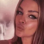 Miljuschka Witzenhausen heeft een iets t&eacute; onthullend sportpakje gekregen!