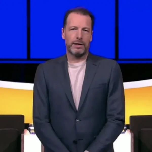 De Slimste Mens-kijkers gaan los, fileren deelnemer: ”Wat een leeghoofd”