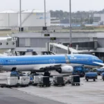 NET BINNEN: Twee KLM-vliegtuigen op elkaar gebotst op Schiphol