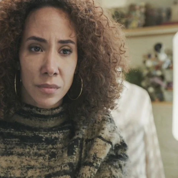 Er duikt een bekend iemand op in &lsquo;Familie&rsquo;