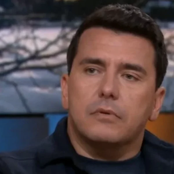 Man minnares Jan Smit al week niet op zijn werk verschenen