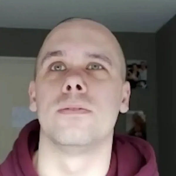 Alex uit Over Mijn Lijk, is er niet meer