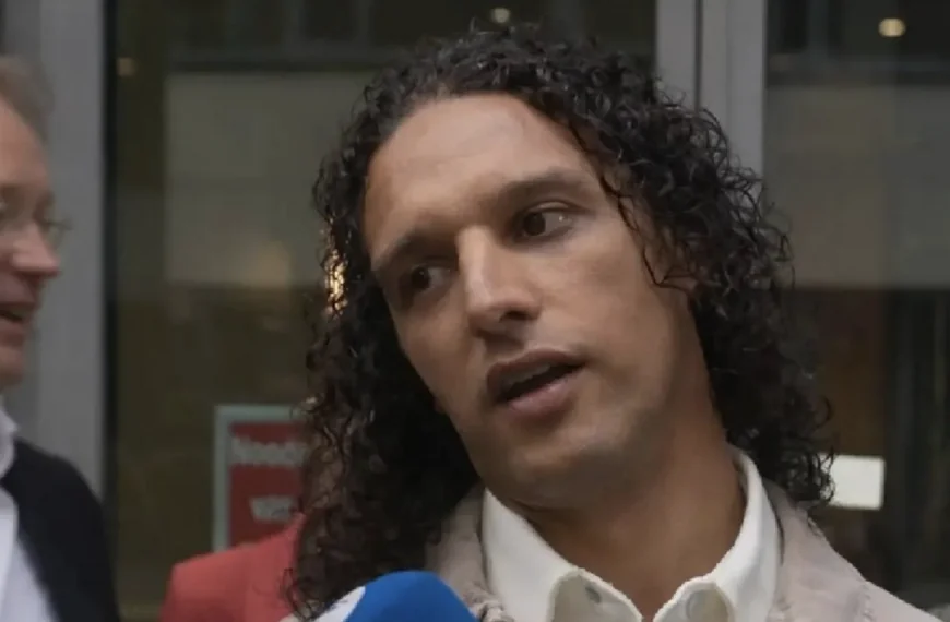 Ali B. doet verbijsterende uitspraak bij aankomst rechtbank