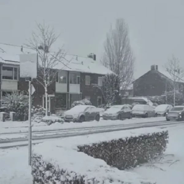 Weerman heeft slecht nieuws: Hagel, onweer en sneeuw op komst