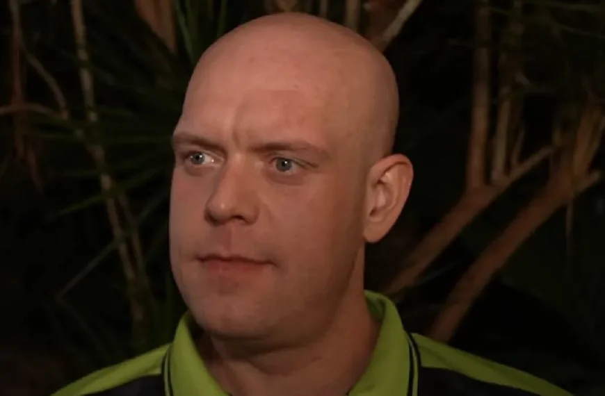 Volgers verbijsterd om nieuw uiterlijk Michael van Gerwen