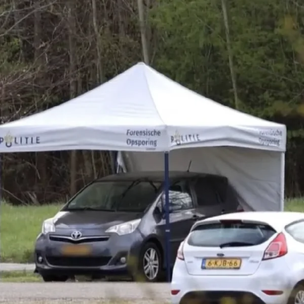 Twee medewerksters ABN AMRO levenloos gevonden