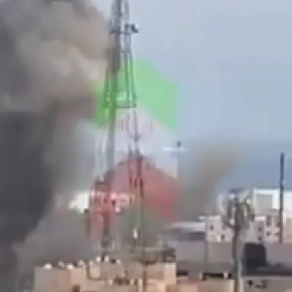 Iran verklaart &rsquo;totale oorlog&rsquo; die &lsquo;enkele ogenblikken&rsquo; gaat beginnen, Trump waarschuwt voor wat hij zal doen