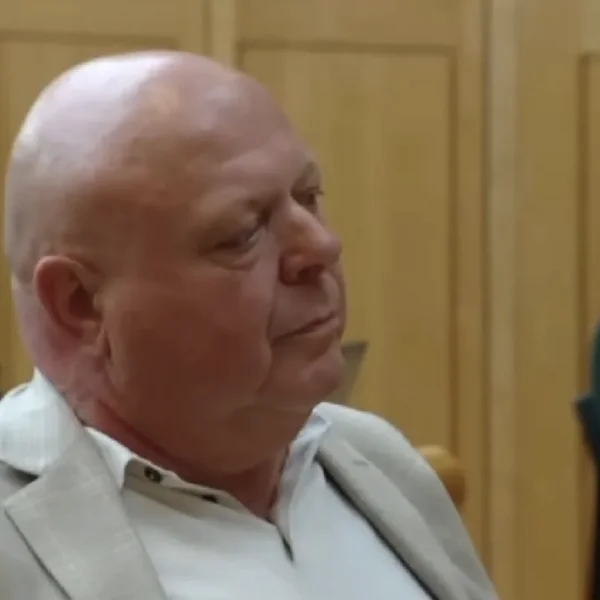 Ex-werknemer Peter Gillis doet vreselijke onthulling, vertelt iets waar iedereen van schrikt