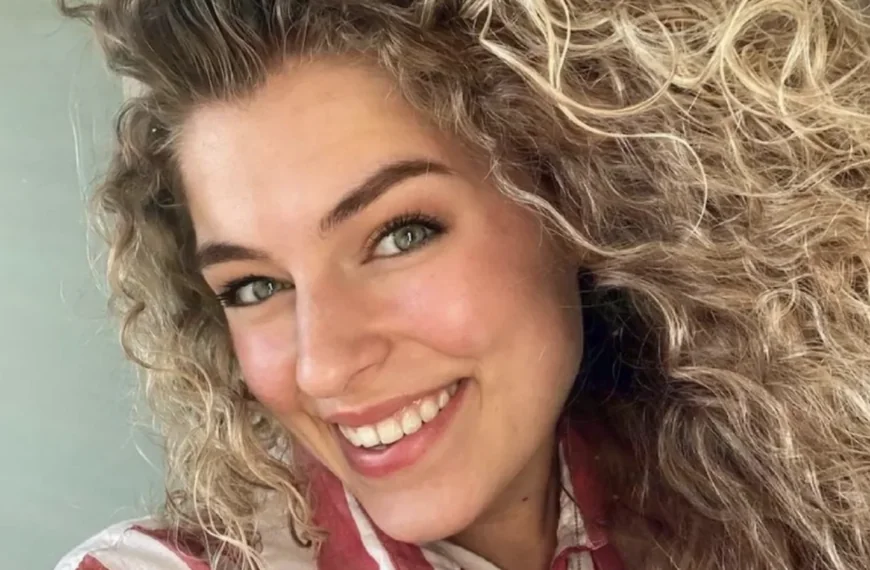 K3&rsquo;tje Julia Boschman toont zich in bikini: &ldquo;Wat een lichaam&rdquo;