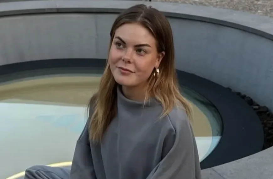 Nietsverhullende outfit Eloise zorgt voor grote ophef