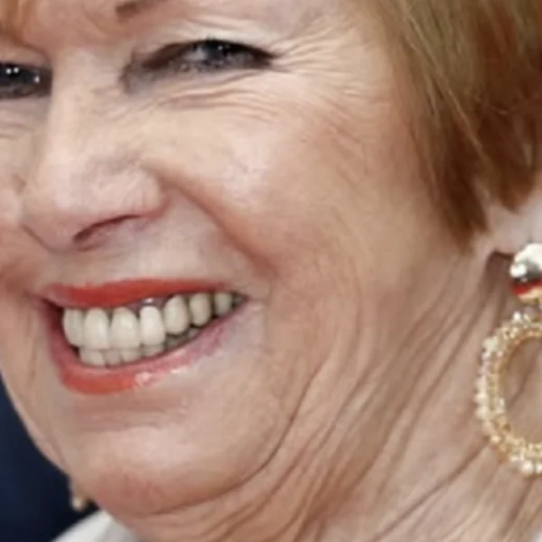 Grote bewondering voor Ria Valk en haar gevecht tegen kanker: &acute;Straalt zoveel kracht uit!&acute;