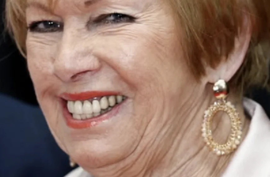 Grote bewondering voor Ria Valk en haar gevecht tegen kanker: &acute;Straalt zoveel kracht uit!&acute;